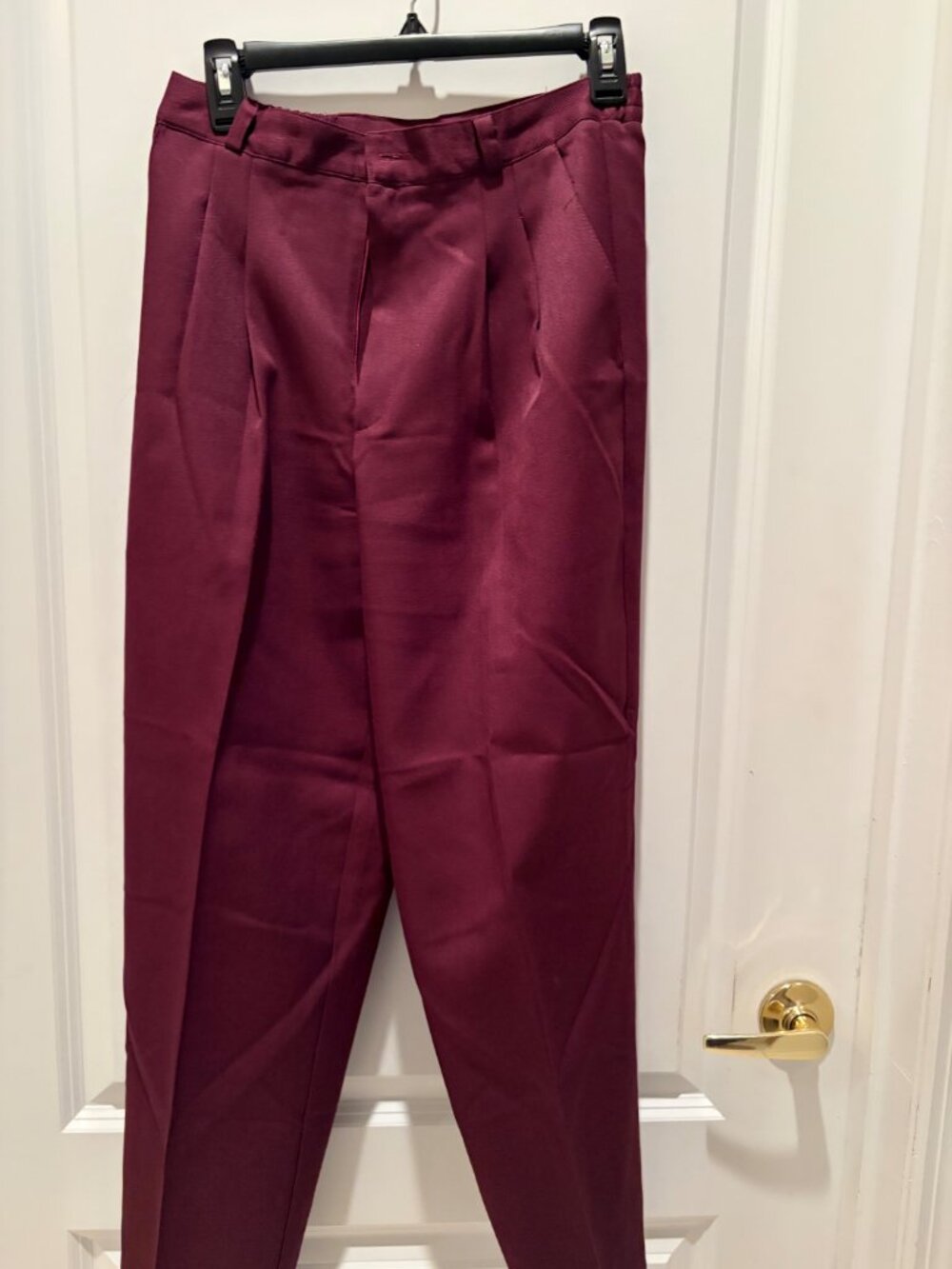 EUC Maroon dress slacks-Briggs 8 Petite